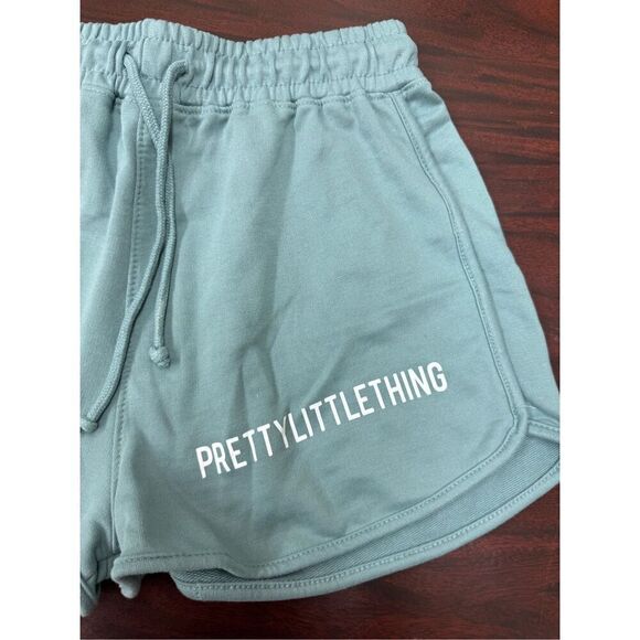 Pretty Little Thing Seafoam Green Shorts Size Medium - Picture 2 of 5